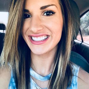 Meet your Posher, Michele